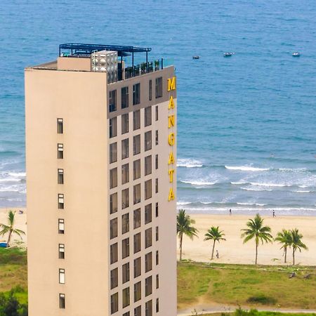 Mangata Beachfront Hotel - Rooftop Bar Sea View Da Nang Luaran gambar